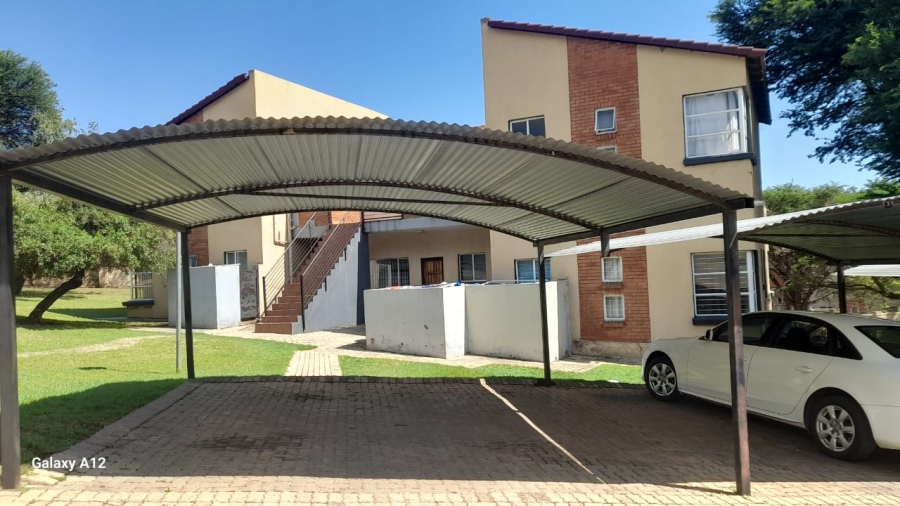 1 Bedroom Property for Sale in Willowbrook Gauteng