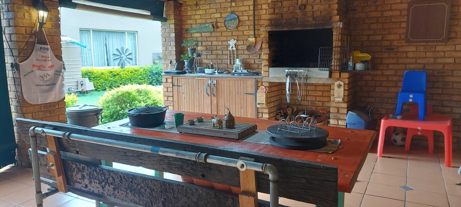 3 Bedroom Property for Sale in Dersley Gauteng