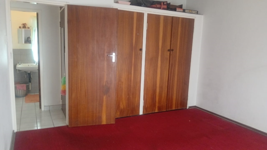 2 Bedroom Property for Sale in Horison Gauteng