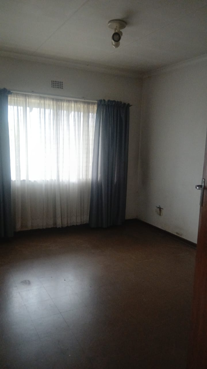 2 Bedroom Property for Sale in Horison Gauteng