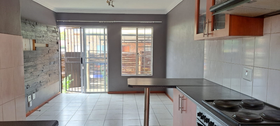 2 Bedroom Property for Sale in Daspoort Gauteng