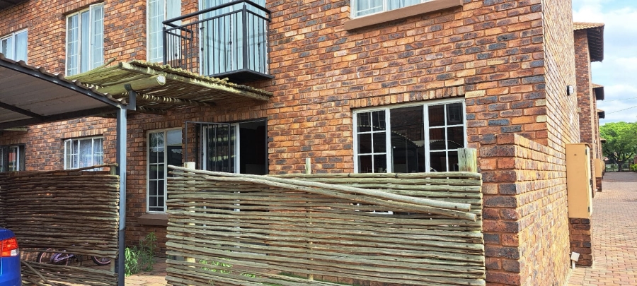 2 Bedroom Property for Sale in Daspoort Gauteng