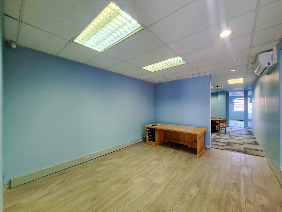 To Let commercial Property for Rent in Constantia Kloof Gauteng