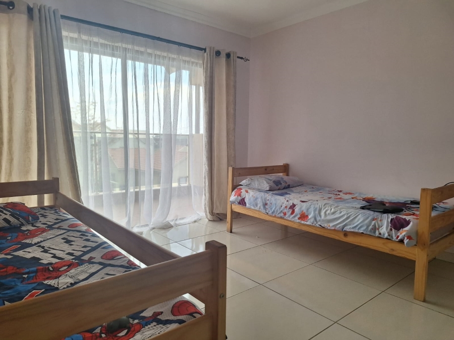 5 Bedroom Property for Sale in Kosmosdal Gauteng