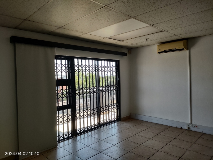 To Let commercial Property for Rent in North Riding Gauteng