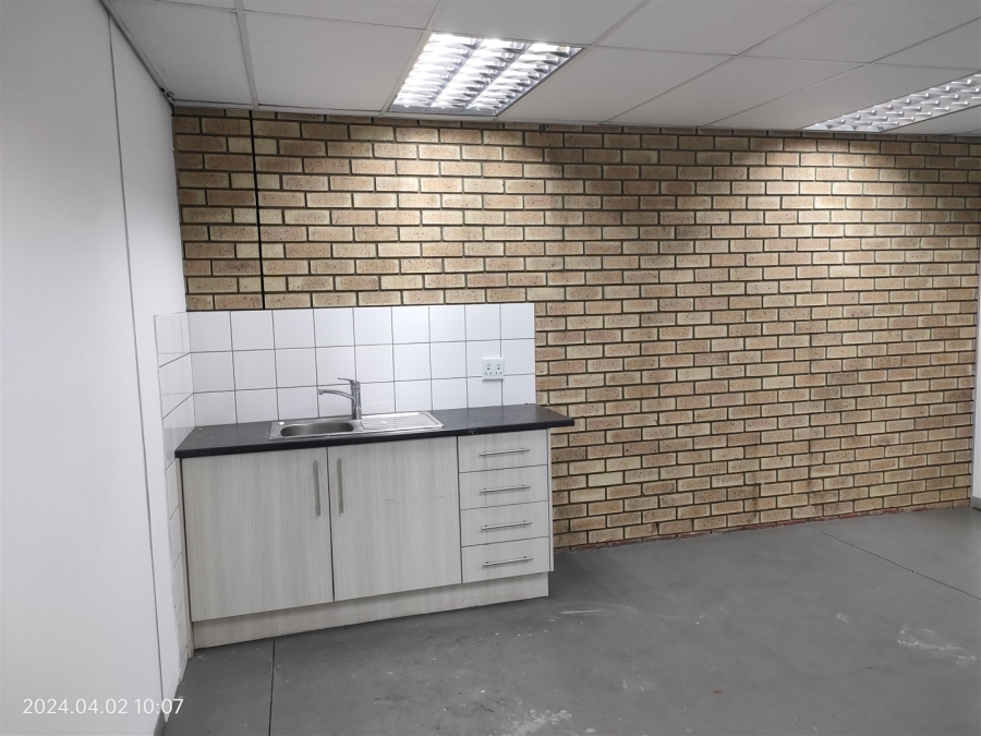 To Let commercial Property for Rent in North Riding Gauteng