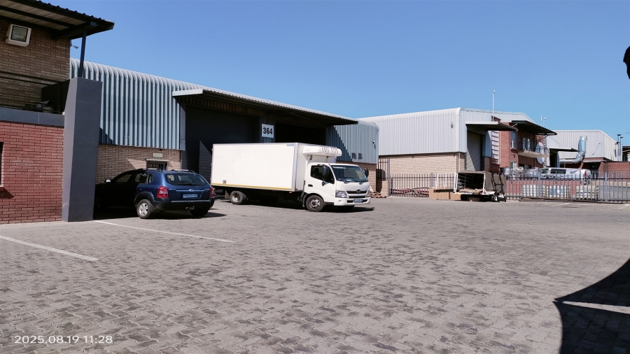 To Let commercial Property for Rent in North Riding Gauteng