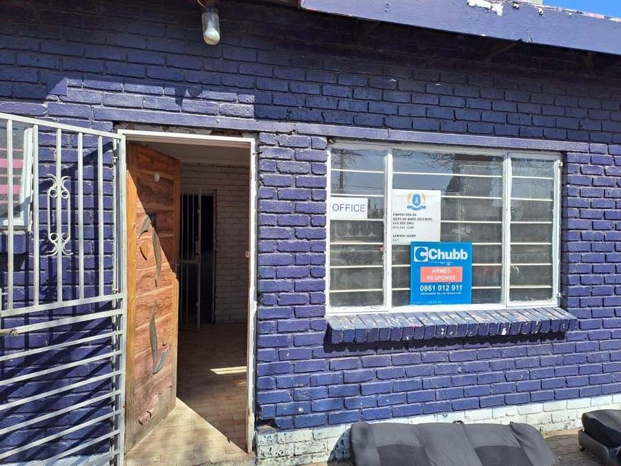 To Let commercial Property for Rent in Duncanville Gauteng