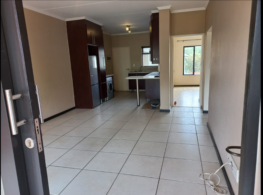 To Let 2 Bedroom Property for Rent in Greenstone Hill Gauteng