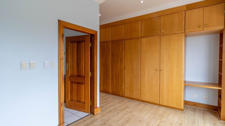 To Let 5 Bedroom Property for Rent in Centurion Golf Estate Gauteng