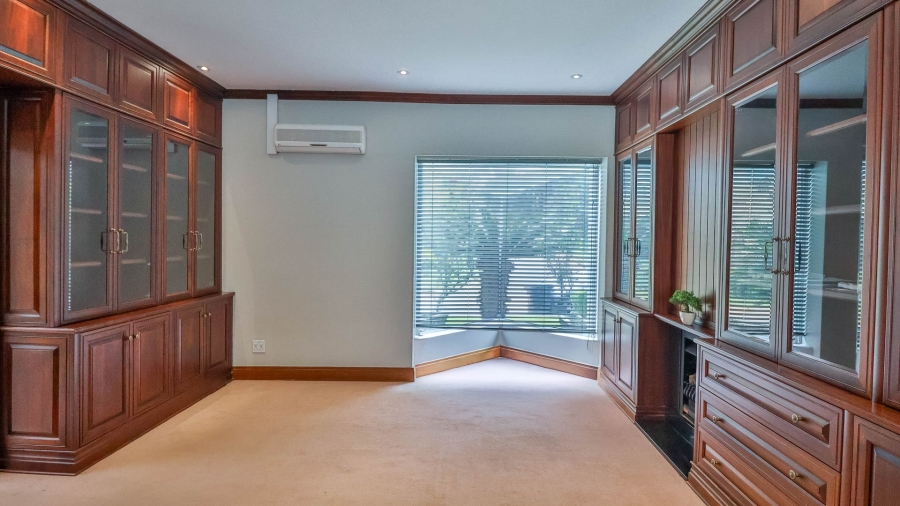 To Let 5 Bedroom Property for Rent in Centurion Golf Estate Gauteng