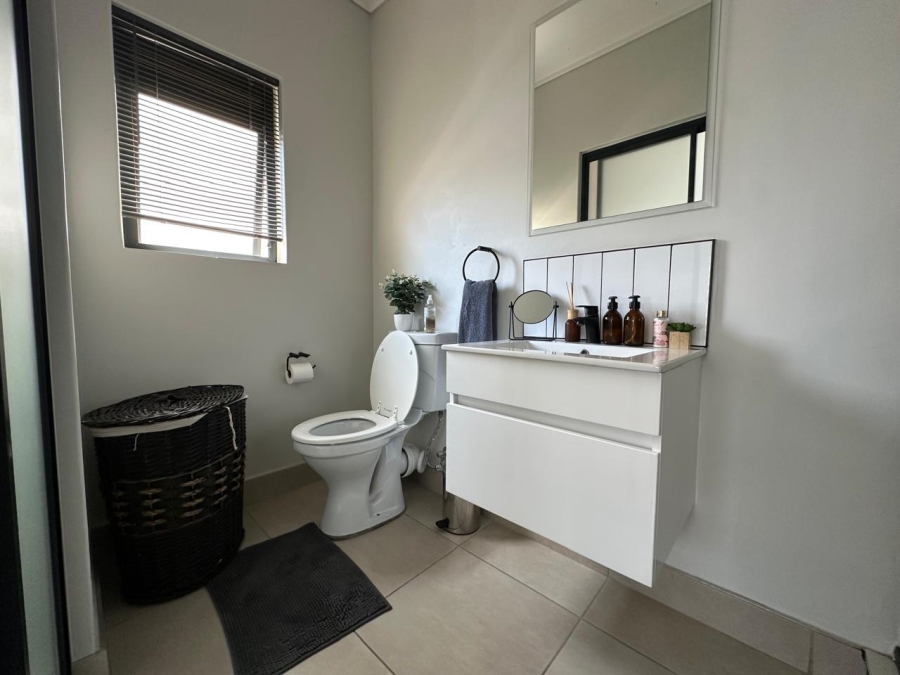 To Let 1 Bedroom Property for Rent in Linbro Park Gauteng