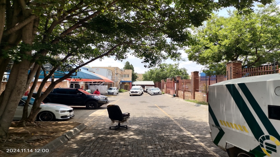 To Let commercial Property for Rent in Hoogland Gauteng