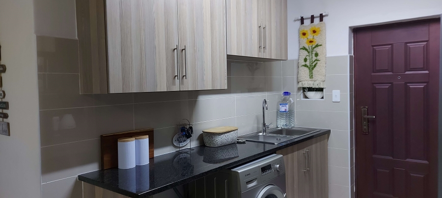 2 Bedroom Property for Sale in Fairlead Gauteng