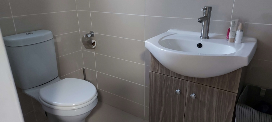 2 Bedroom Property for Sale in Fairlead Gauteng