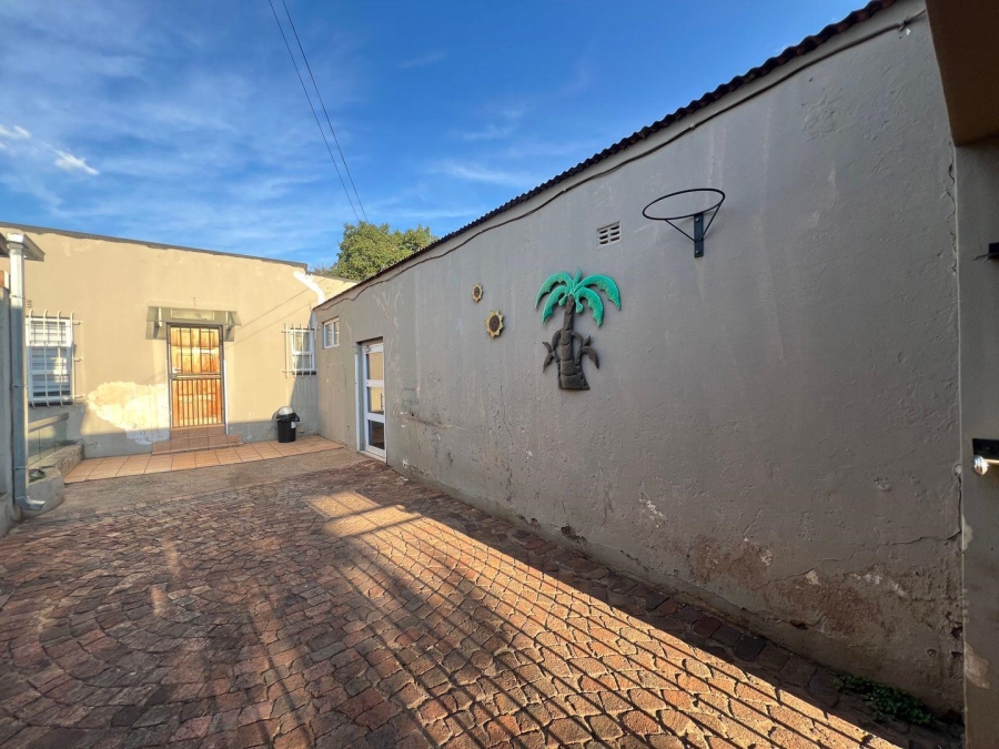 5 Bedroom Property for Sale in Primrose Gauteng