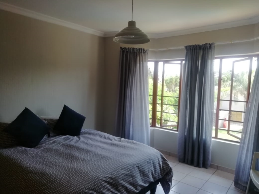 To Let 4 Bedroom Property for Rent in Silver Lakes Gauteng