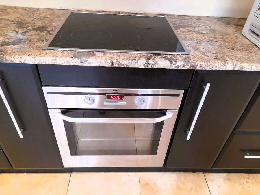 4 Bedroom Property for Sale in Blue Hills Country Estate Gauteng