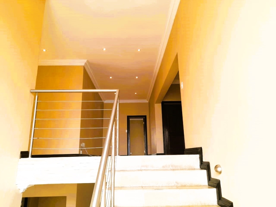 4 Bedroom Property for Sale in Blue Hills Country Estate Gauteng