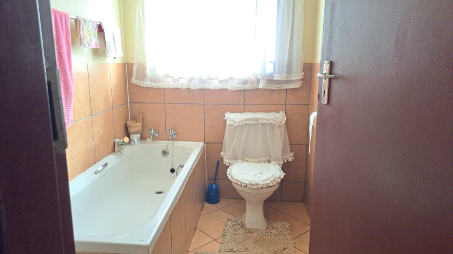 3 Bedroom Property for Sale in Soshanguve B Gauteng