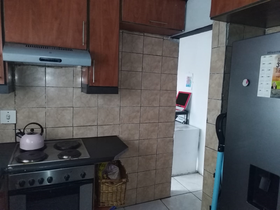 3 Bedroom Property for Sale in Birchleigh North Gauteng
