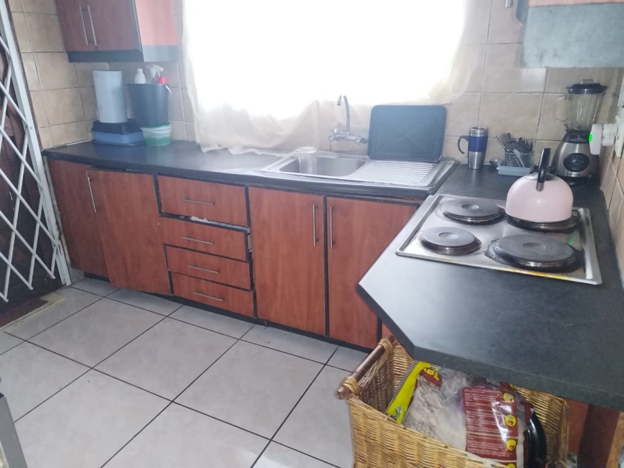 3 Bedroom Property for Sale in Birchleigh North Gauteng