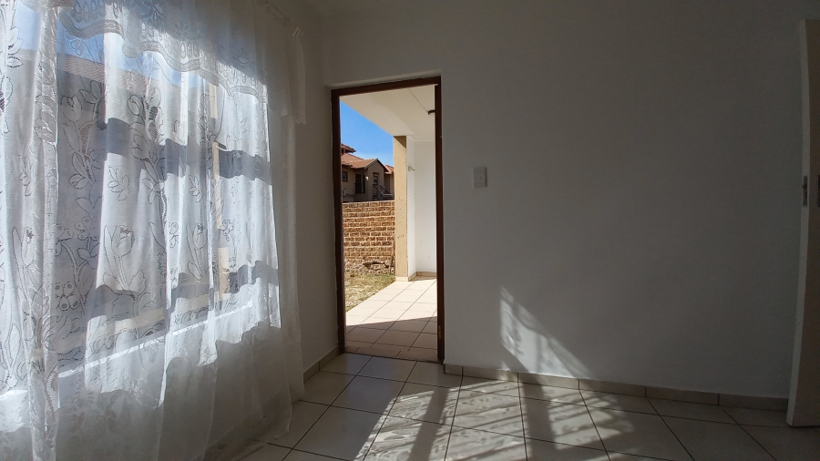 2 Bedroom Property for Sale in Parkrand Gauteng