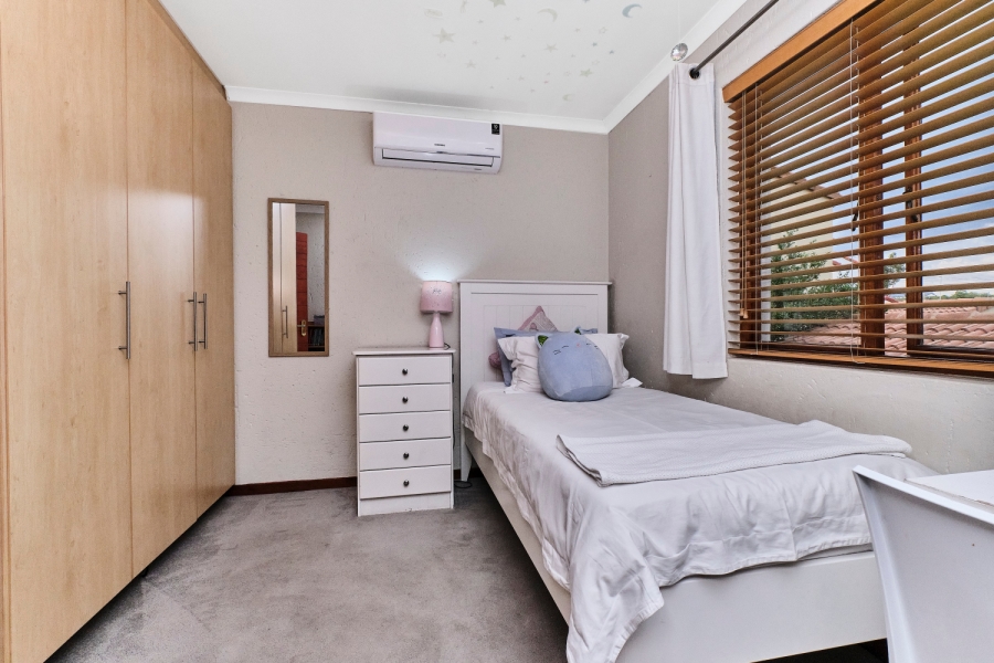 3 Bedroom Property for Sale in Barbeque Downs Gauteng