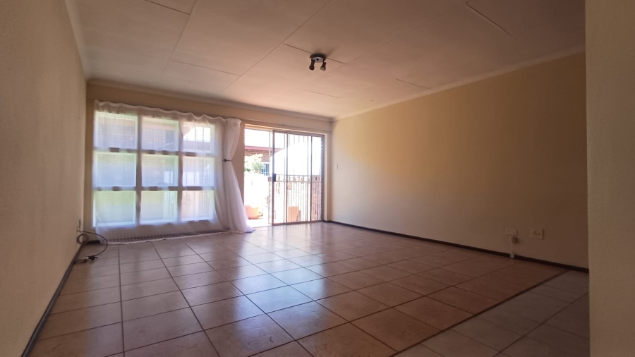 To Let 2 Bedroom Property for Rent in Mayfield Park Gauteng