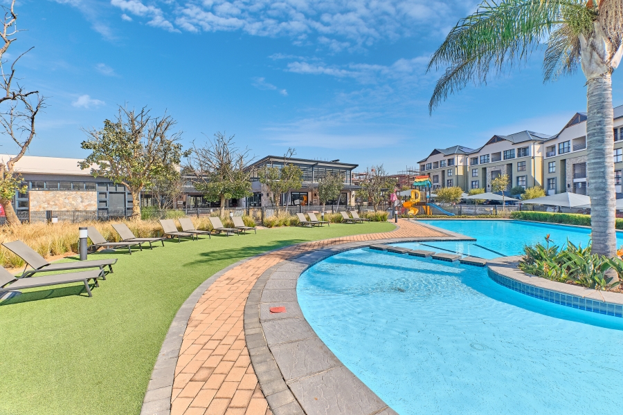 To Let 2 Bedroom Property for Rent in Waterfall Gauteng
