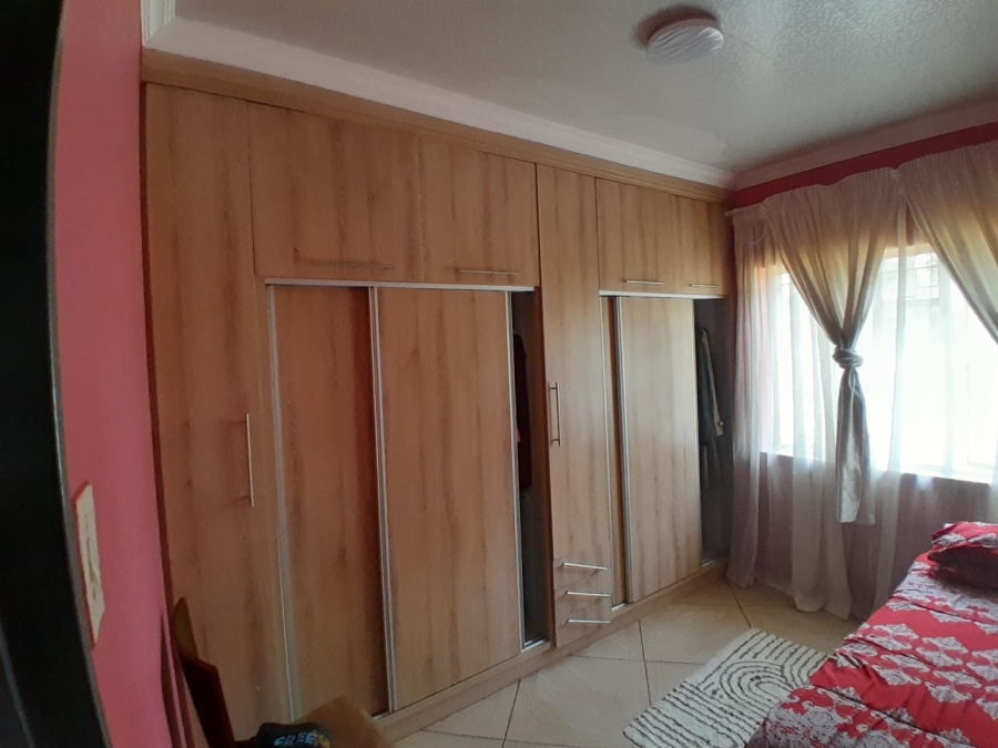 3 Bedroom Property for Sale in Elandspoort Gauteng