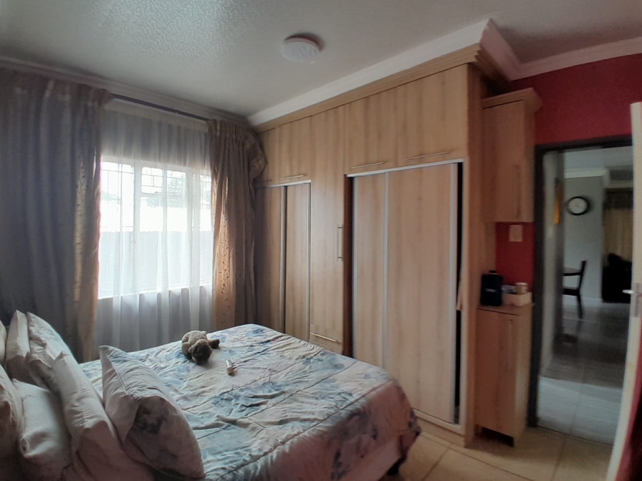 3 Bedroom Property for Sale in Elandspoort Gauteng