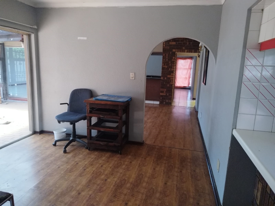 3 Bedroom Property for Sale in Birch Acres Gauteng