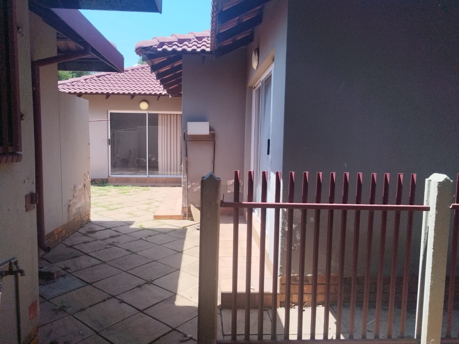 3 Bedroom Property for Sale in Birch Acres Gauteng
