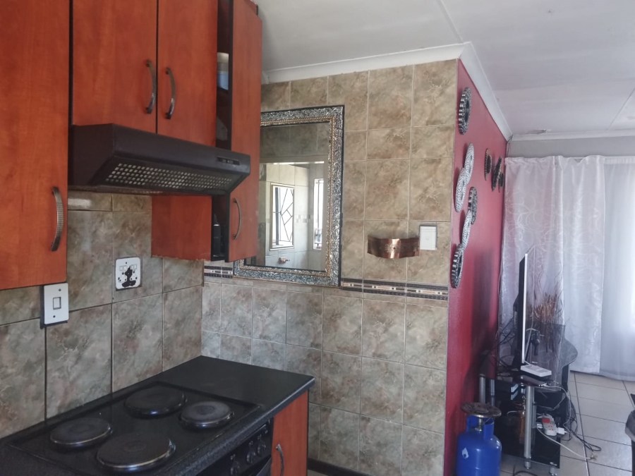 2 Bedroom Property for Sale in Norkem Park Gauteng