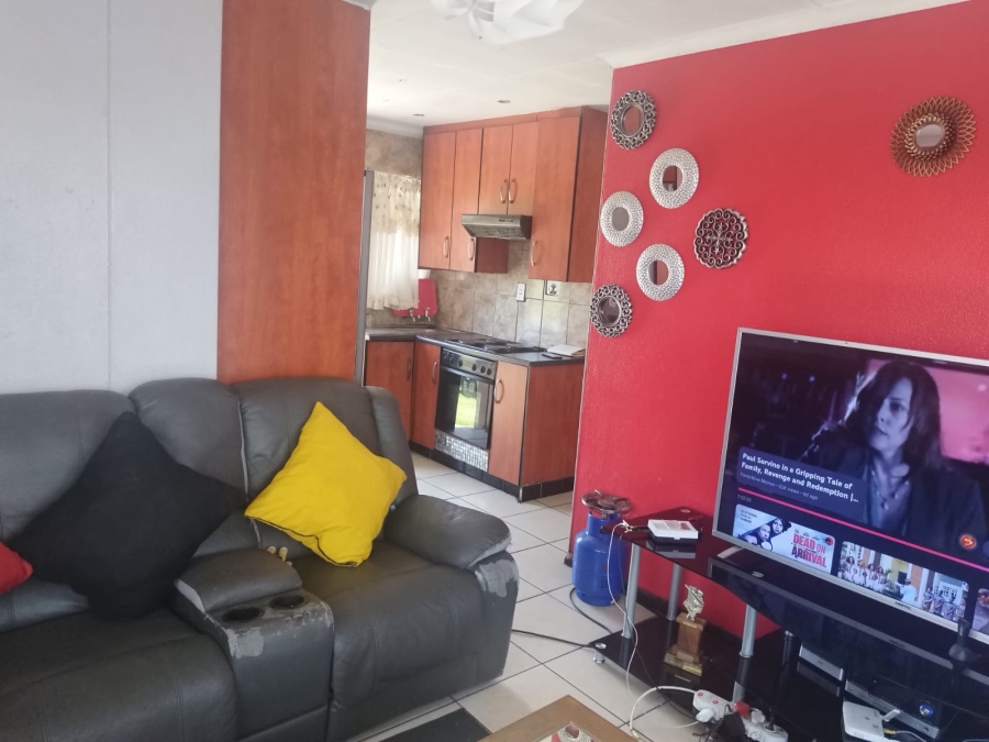 2 Bedroom Property for Sale in Norkem Park Gauteng