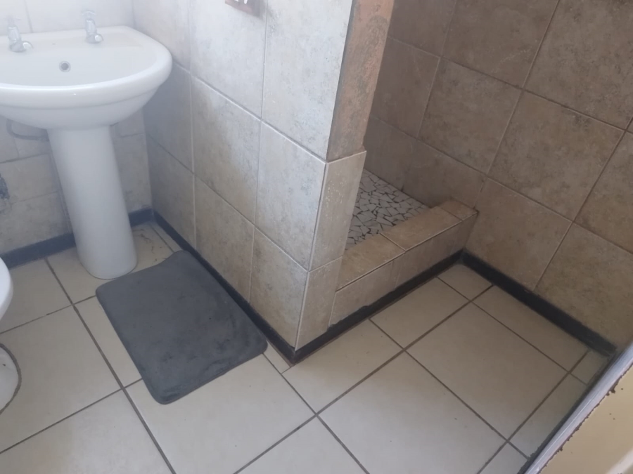 2 Bedroom Property for Sale in Norkem Park Gauteng