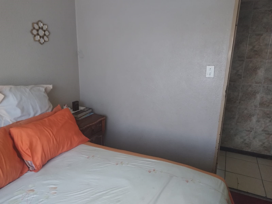 2 Bedroom Property for Sale in Norkem Park Gauteng