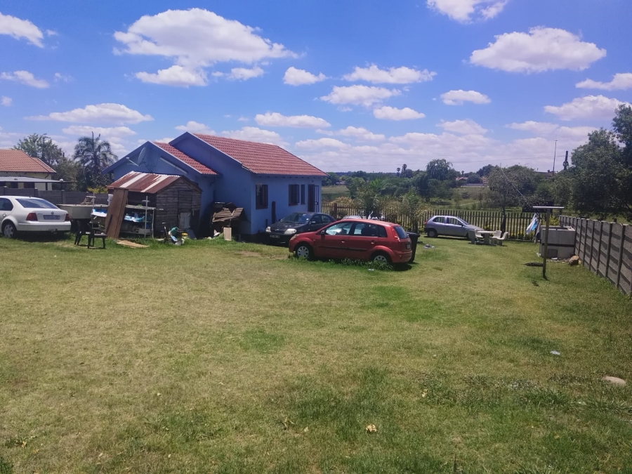 2 Bedroom Property for Sale in Norkem Park Gauteng