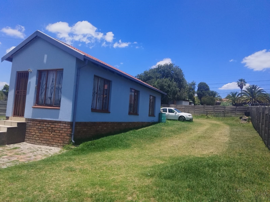 2 Bedroom Property for Sale in Norkem Park Gauteng