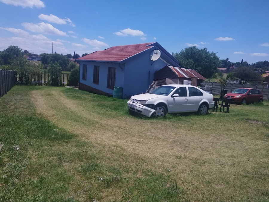 2 Bedroom Property for Sale in Norkem Park Gauteng