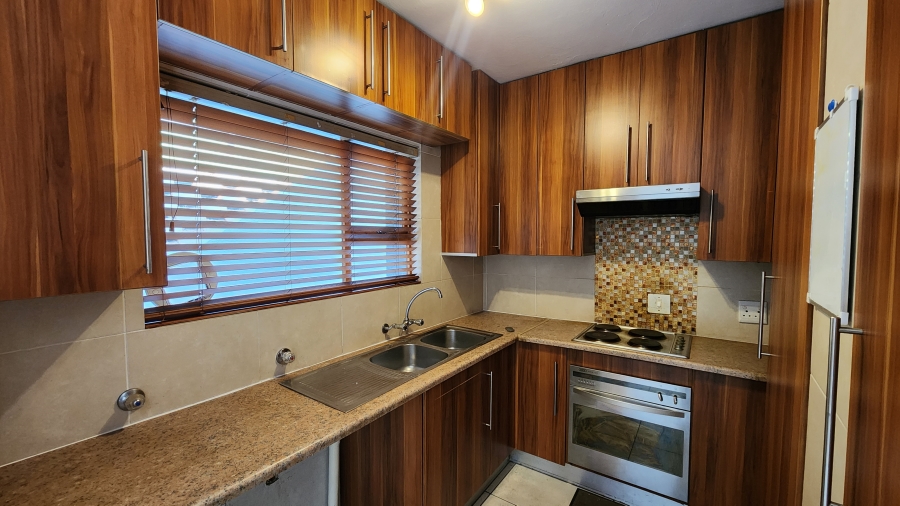 2 Bedroom Property for Sale in Glenvista Gauteng