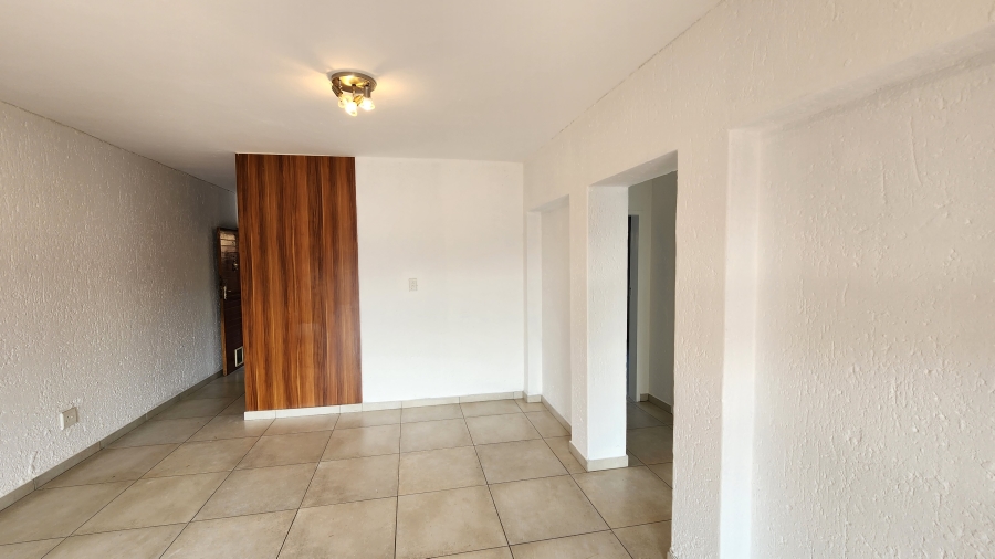 2 Bedroom Property for Sale in Glenvista Gauteng