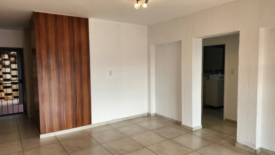 2 Bedroom Property for Sale in Glenvista Gauteng