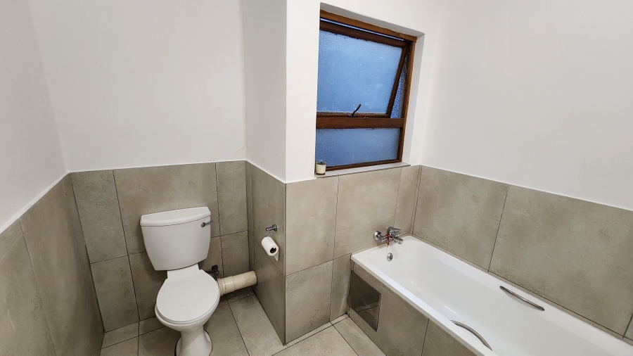2 Bedroom Property for Sale in Glenvista Gauteng
