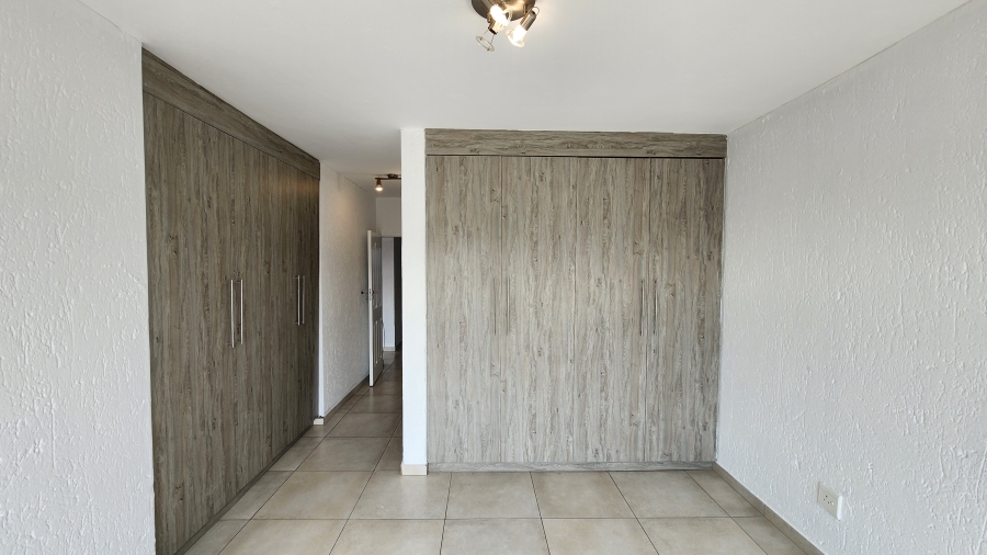 2 Bedroom Property for Sale in Glenvista Gauteng