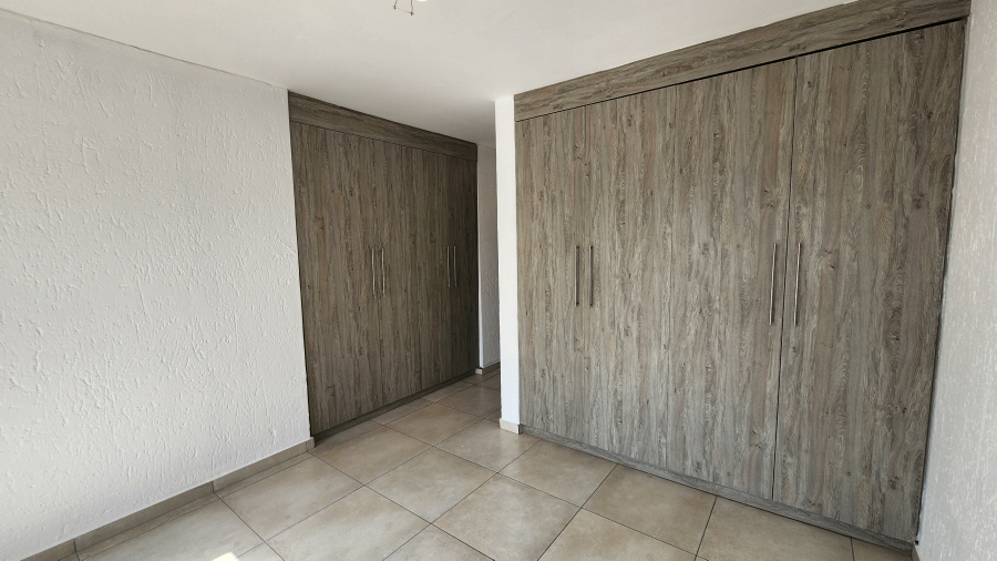 2 Bedroom Property for Sale in Glenvista Gauteng