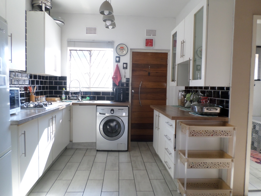 2 Bedroom Property for Sale in Florida Gauteng