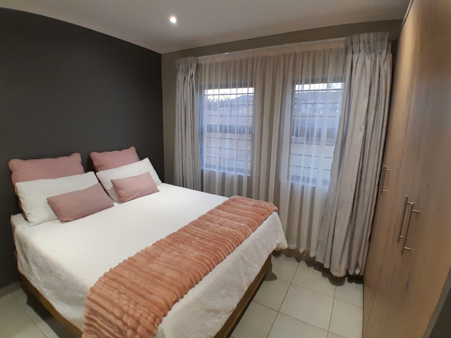 3 Bedroom Property for Sale in Lotus Gardens Gauteng