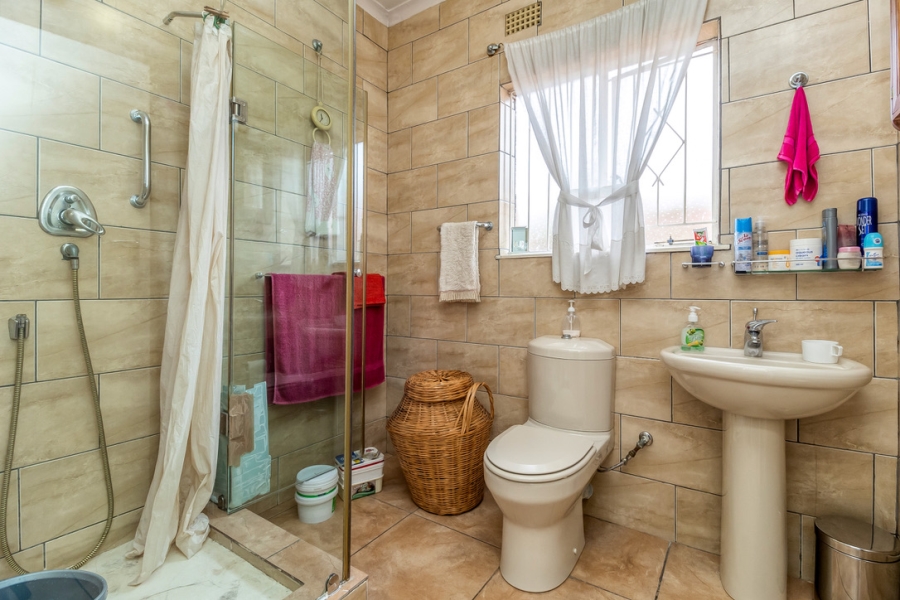 4 Bedroom Property for Sale in Westdene Gauteng